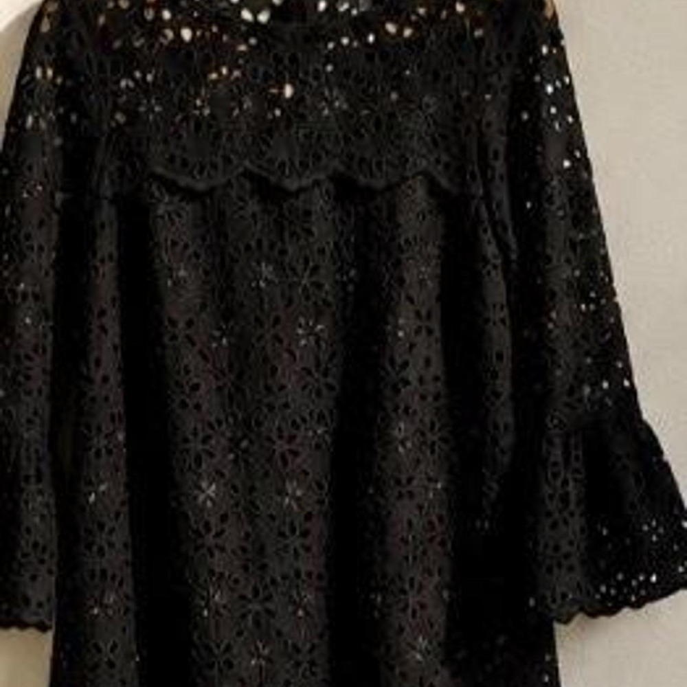 Banana Republic Eyelet Shift Dress Womens Black Excellent Bell Sleeve Floral - Picture 2 of 6
